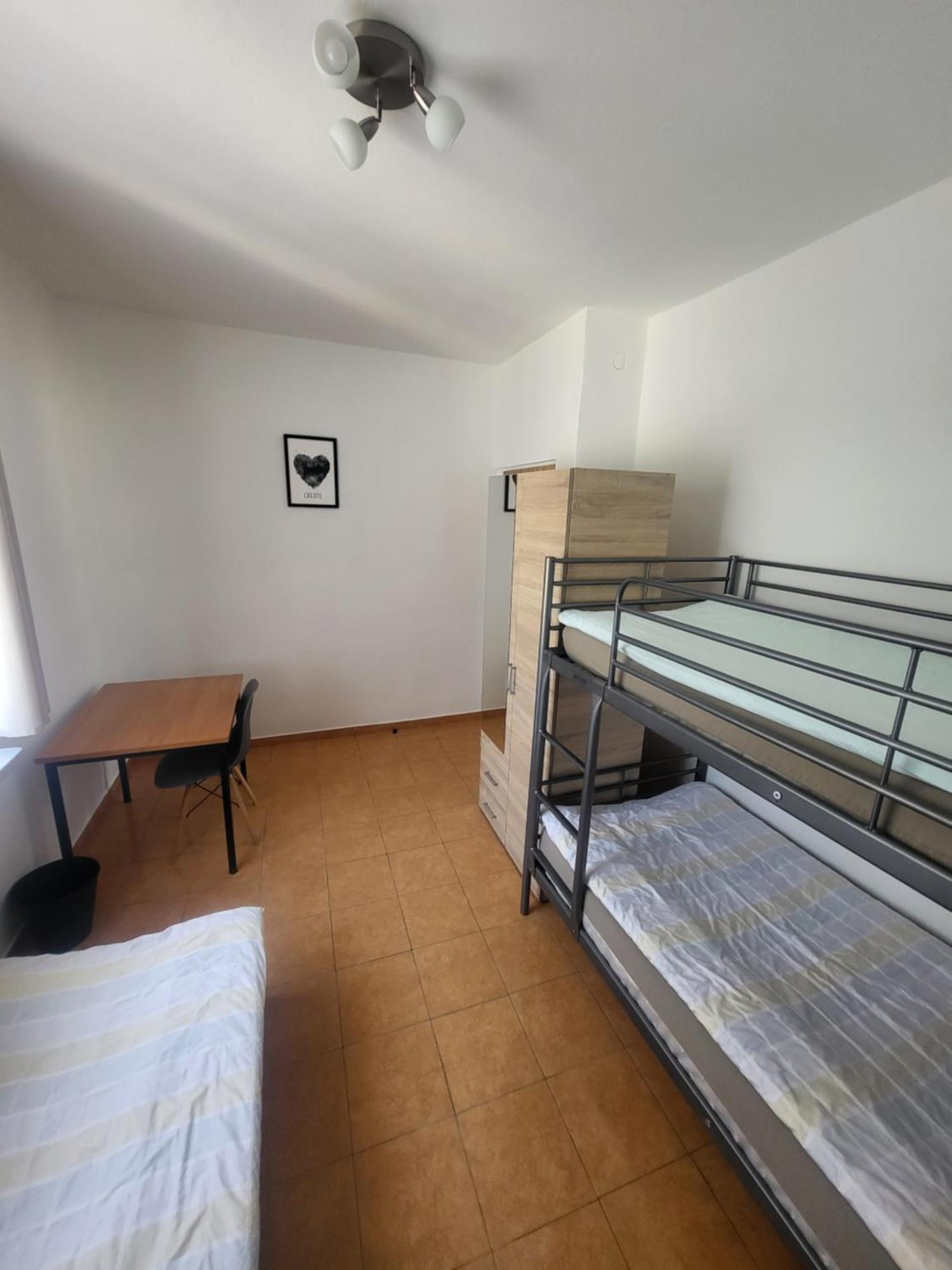 Rooms4Rest Popularna - Private Rooms For Tourists - Atr Consulting Sp, Z O,O, Warsawa Bagian luar foto