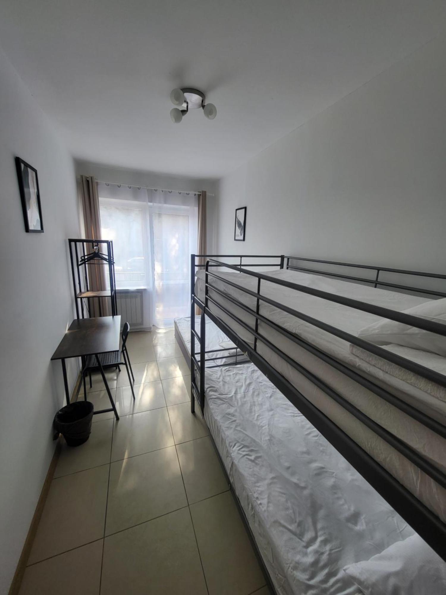 Rooms4Rest Popularna - Private Rooms For Tourists - Atr Consulting Sp, Z O,O, Warsawa Bagian luar foto