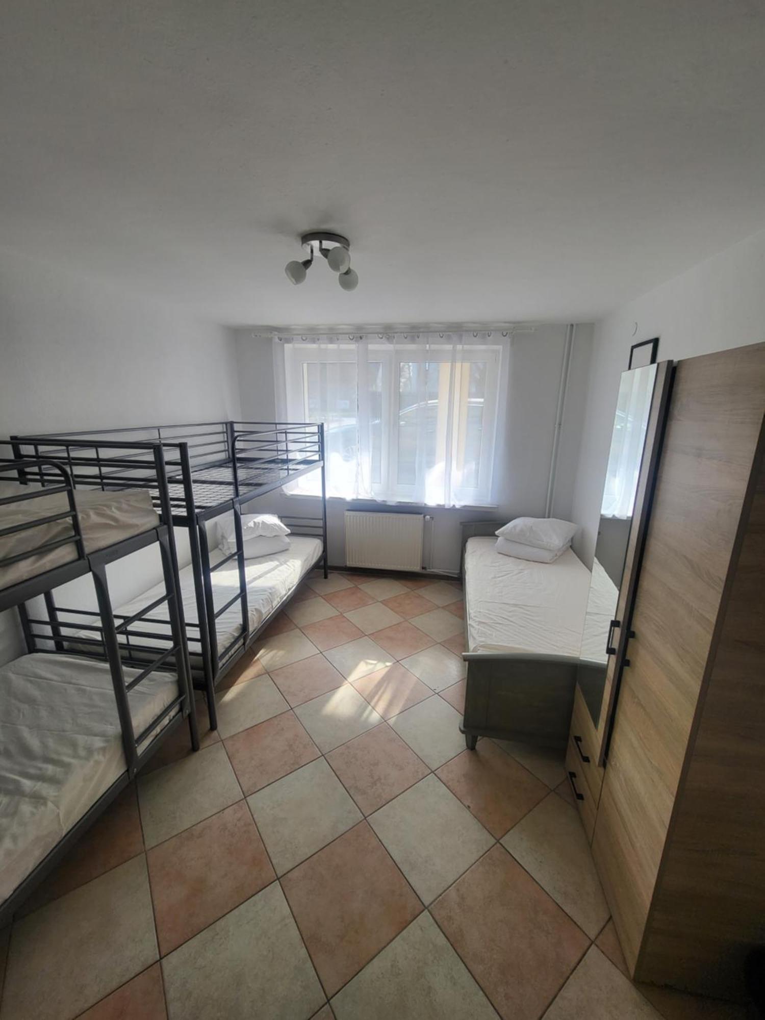 Rooms4Rest Popularna - Private Rooms For Tourists - Atr Consulting Sp, Z O,O, Warsawa Bagian luar foto