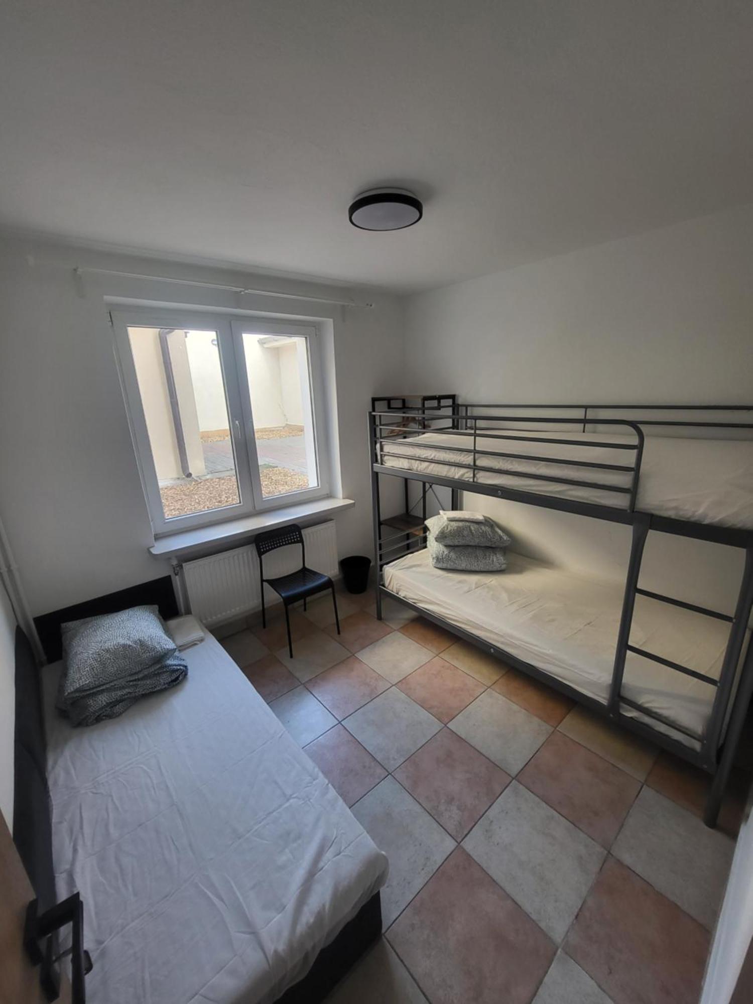Rooms4Rest Popularna - Private Rooms For Tourists - Atr Consulting Sp, Z O,O, Warsawa Bagian luar foto