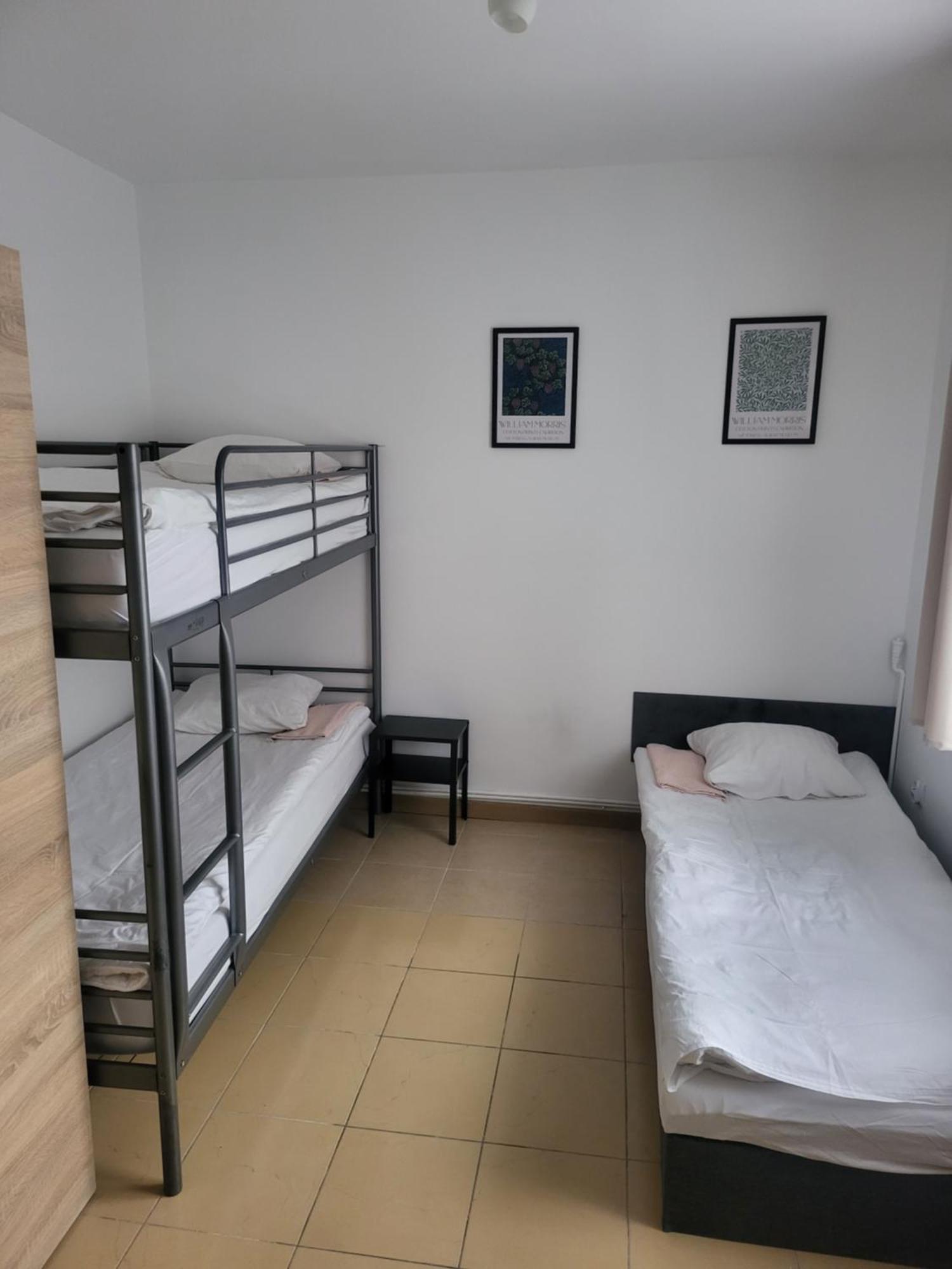 Rooms4Rest Popularna - Private Rooms For Tourists - Atr Consulting Sp, Z O,O, Warsawa Bagian luar foto
