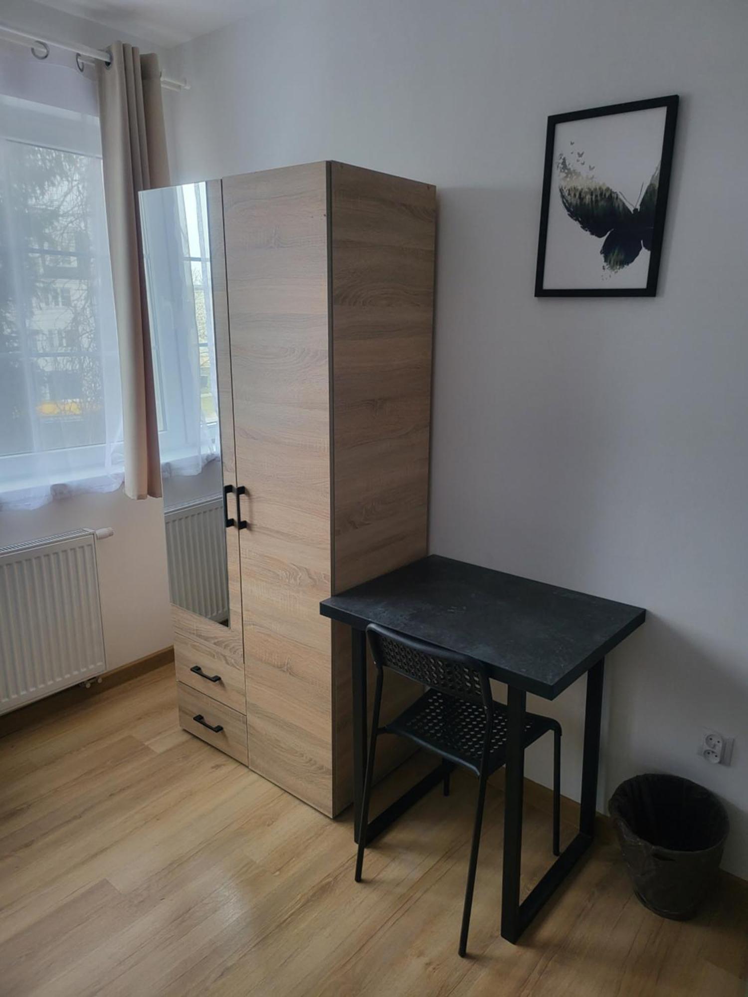 Rooms4Rest Popularna - Private Rooms For Tourists - Atr Consulting Sp, Z O,O, Warsawa Bagian luar foto