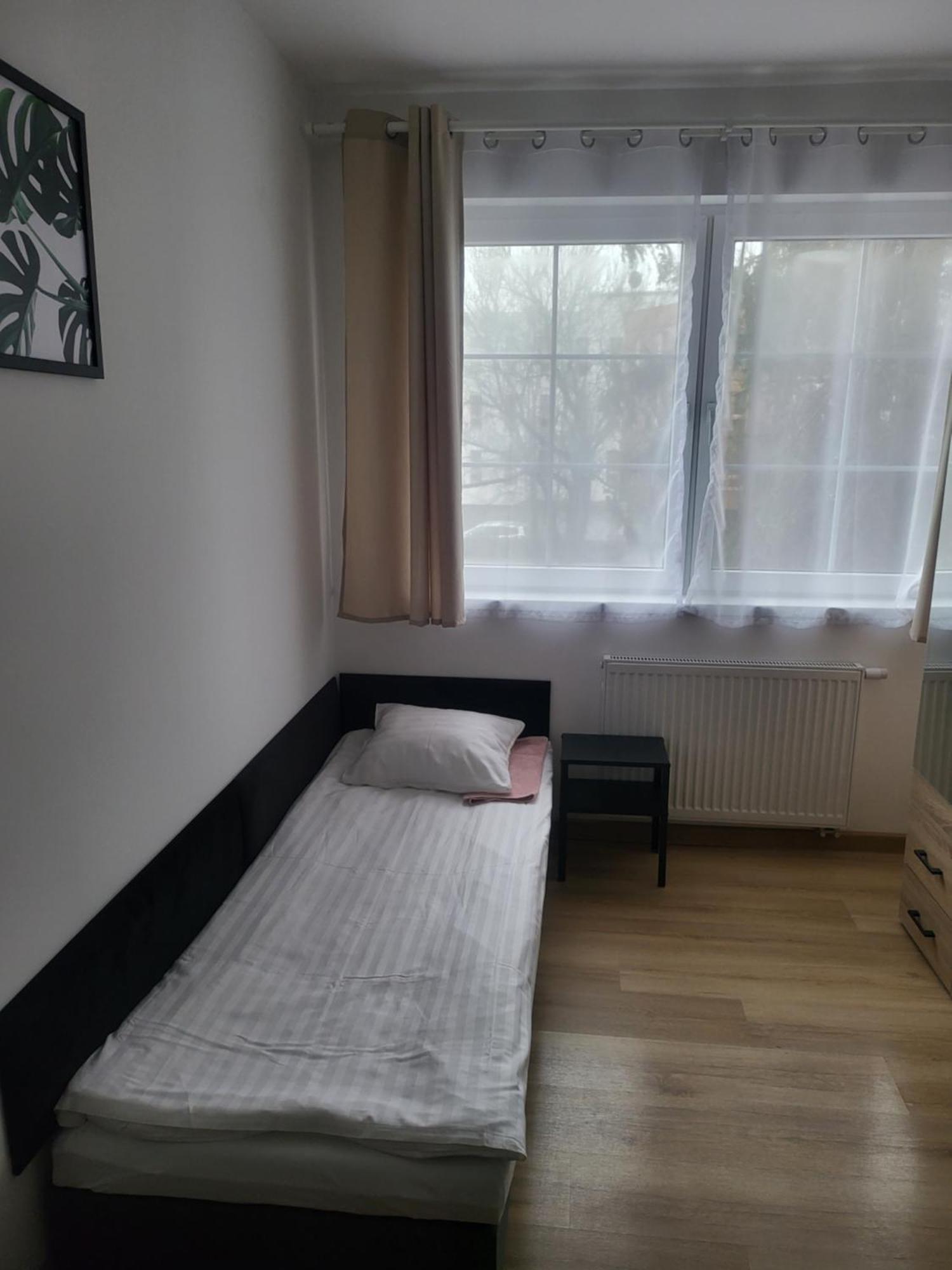 Rooms4Rest Popularna - Private Rooms For Tourists - Atr Consulting Sp, Z O,O, Warsawa Bagian luar foto