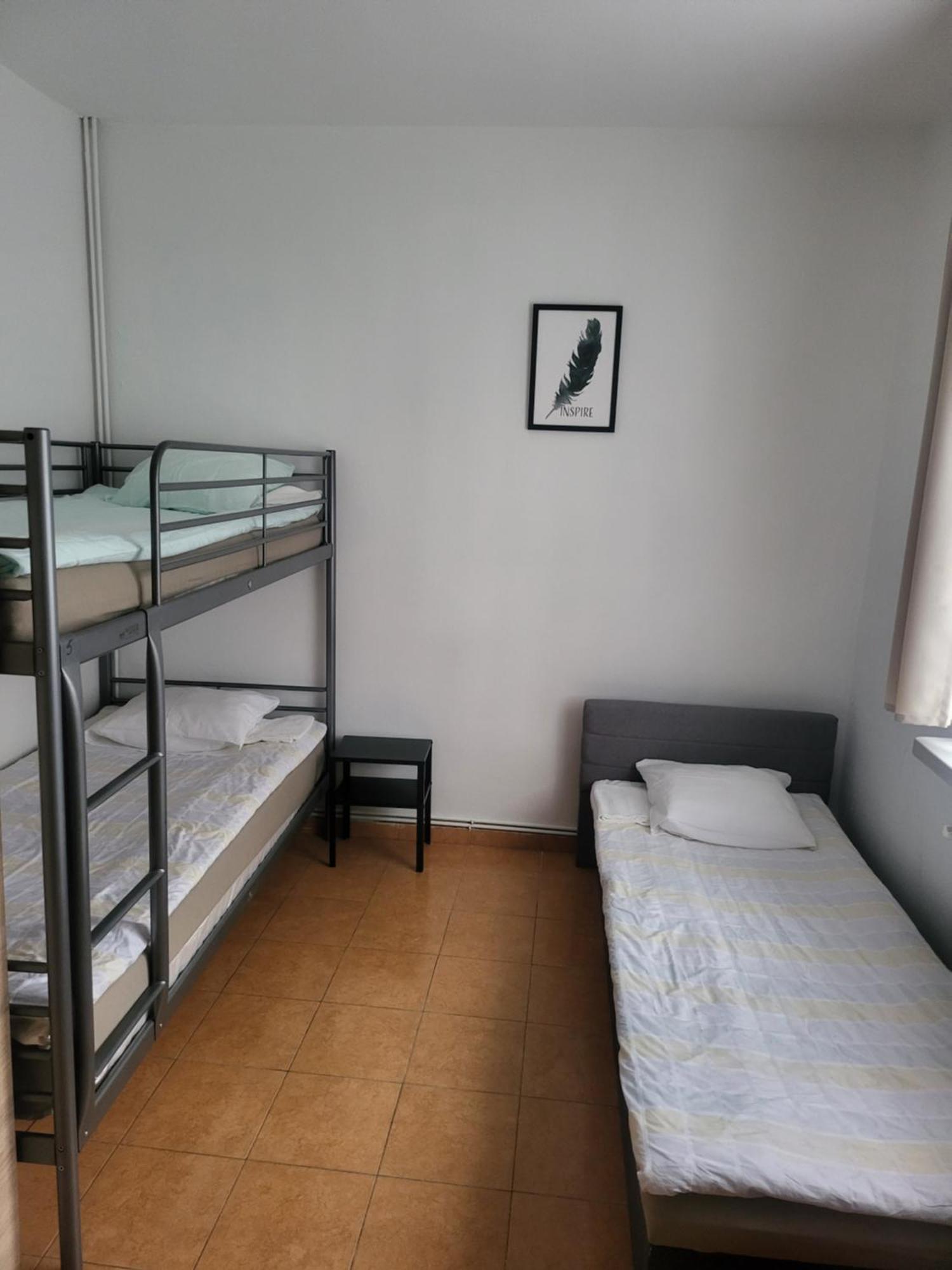Rooms4Rest Popularna - Private Rooms For Tourists - Atr Consulting Sp, Z O,O, Warsawa Bagian luar foto