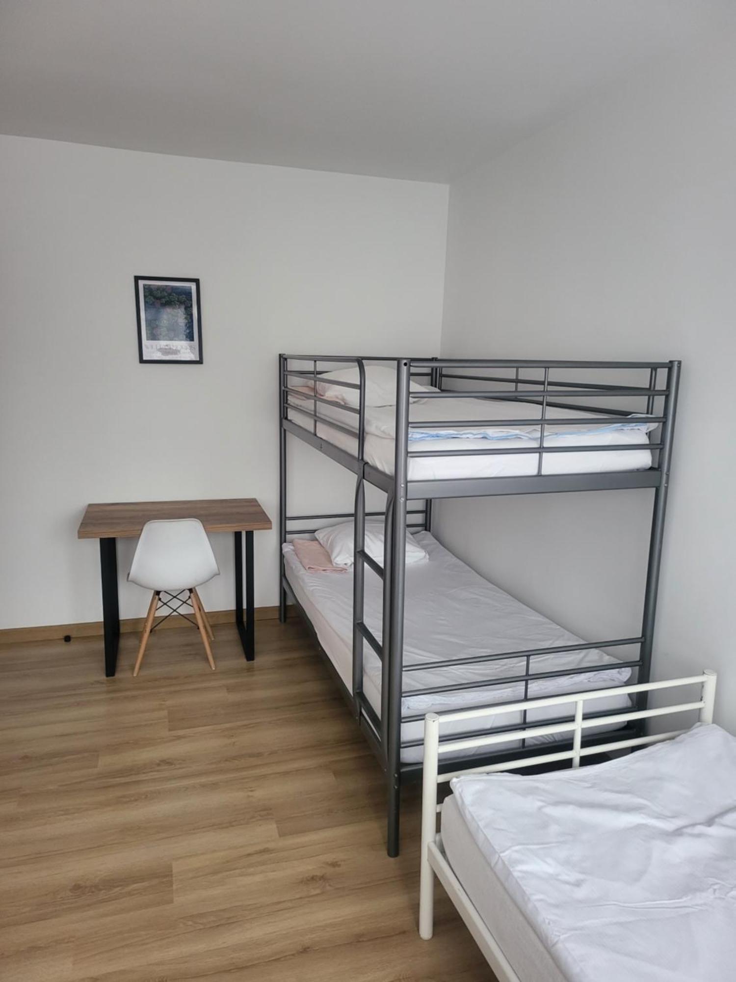 Rooms4Rest Popularna - Private Rooms For Tourists - Atr Consulting Sp, Z O,O, Warsawa Bagian luar foto